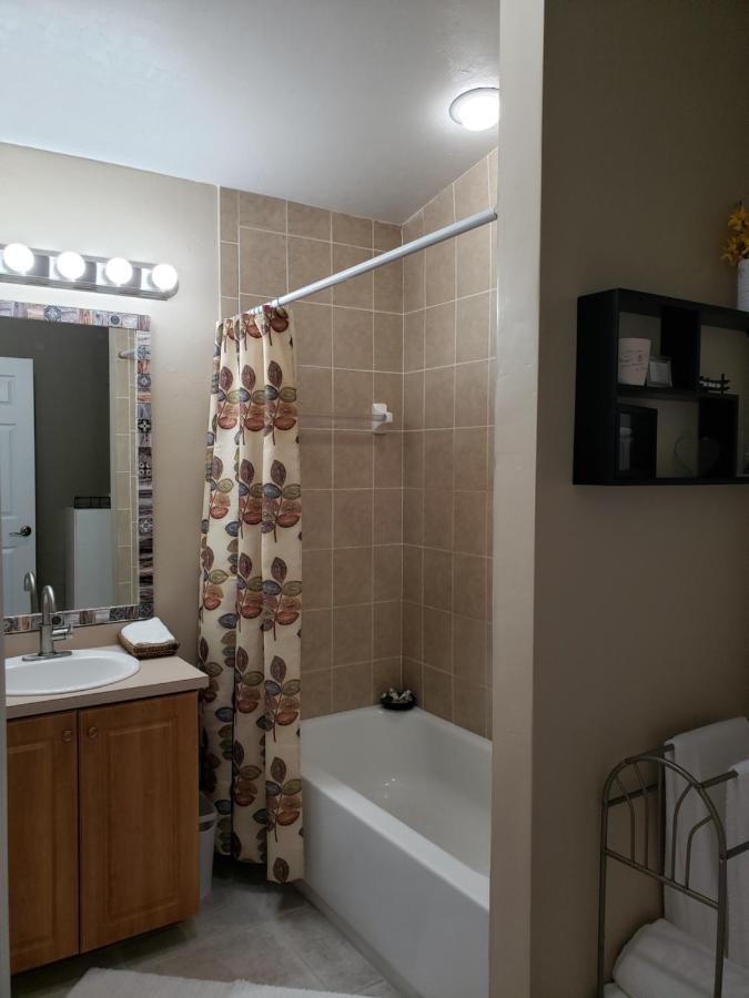 Quails Nest Hotel Cape Coral Exterior photo